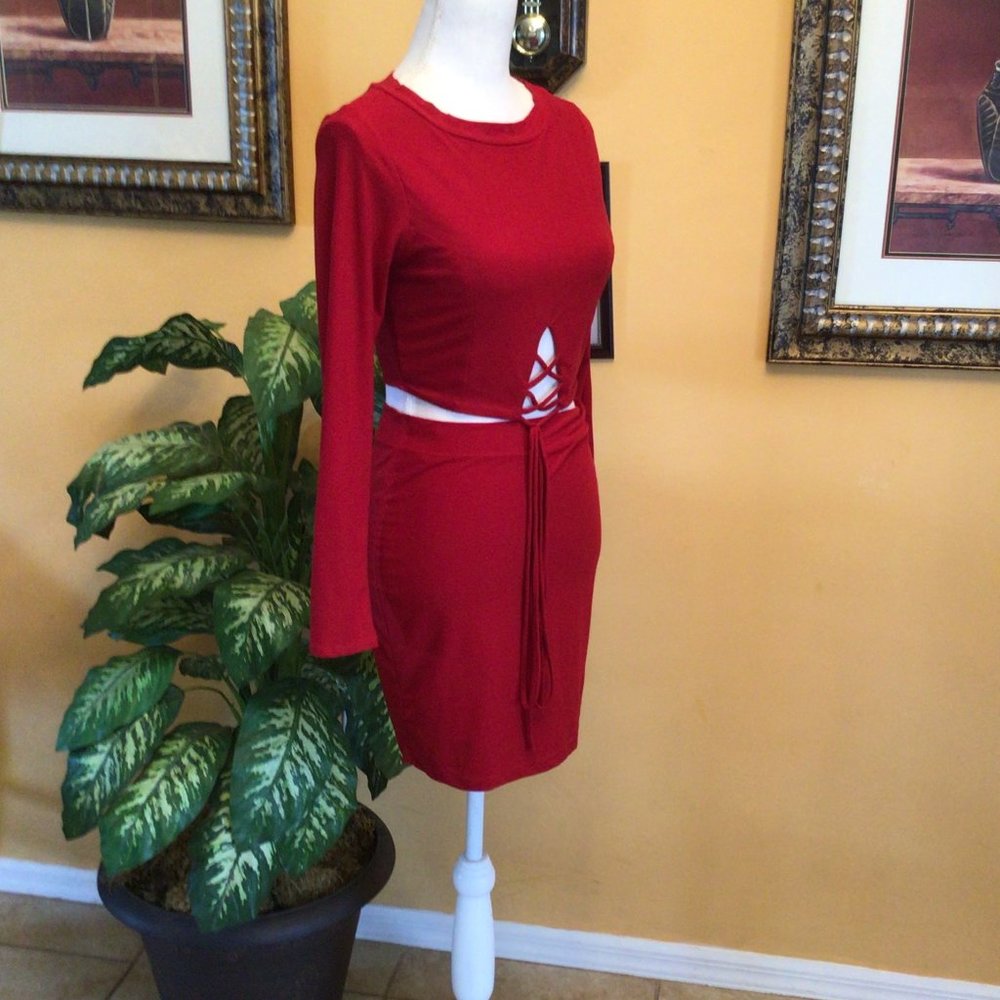 Co-Digo Crop Top Skirt Set - Picture 6 of 7